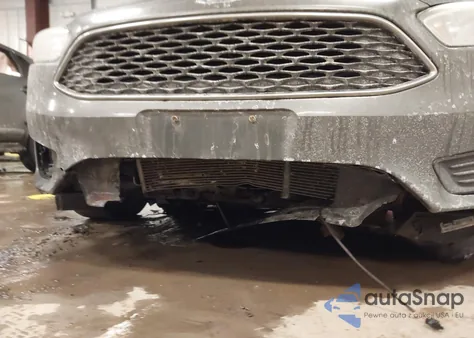 2015 Ford Focus Se из США, поврежденный, VIN 1FADP3F26FL264103